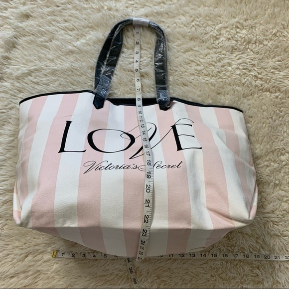 Victoria's Secret NWT Lightweight Logo Stripe Tote - Picture 12 of 13